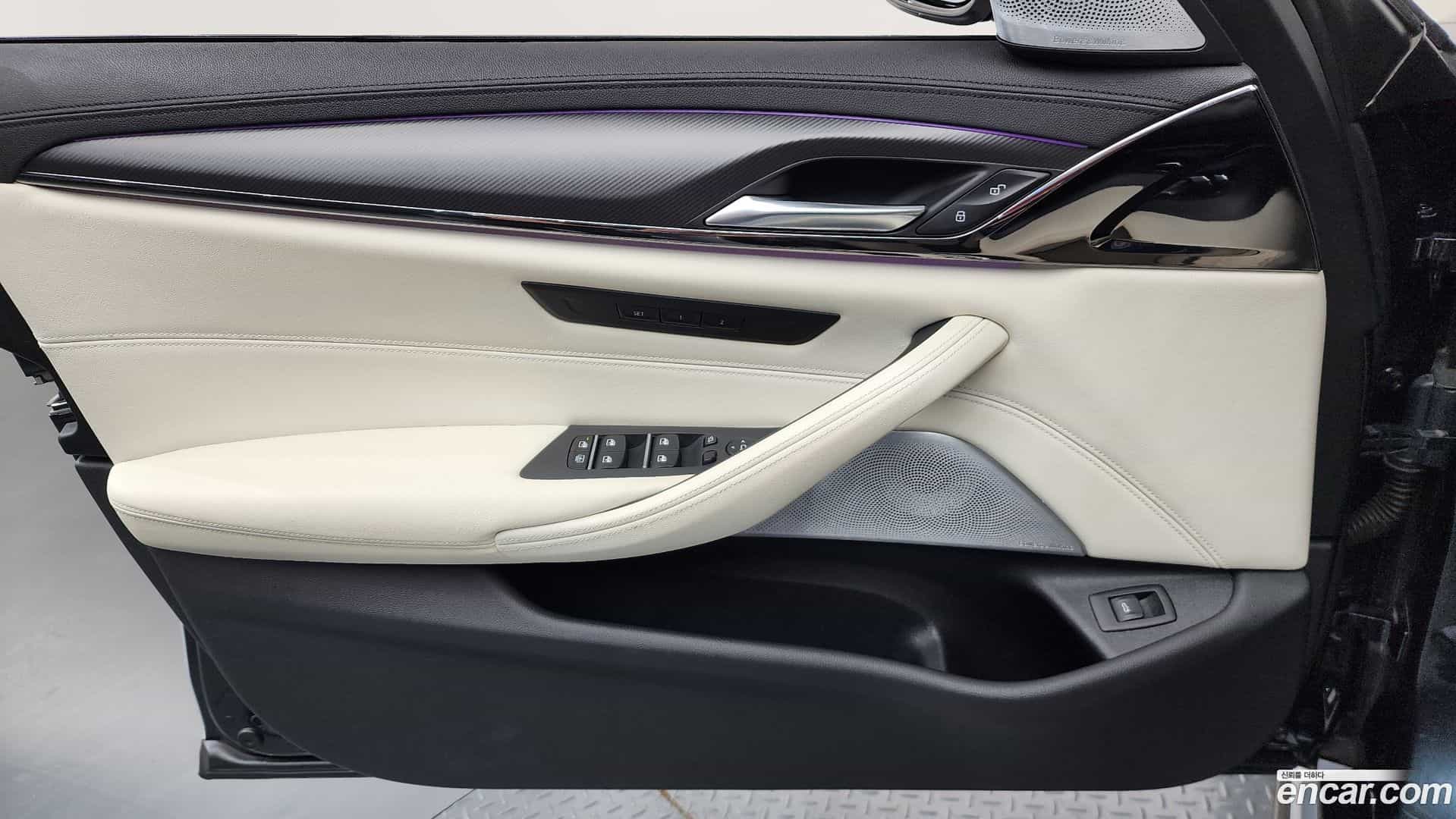 M5 BMW 2020.1-INNER-034