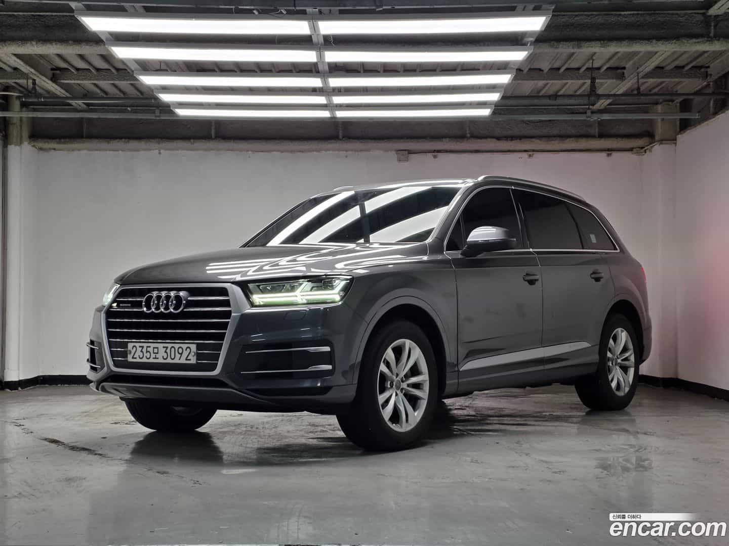 Q7 Audi 2019.8-OUTER-001
