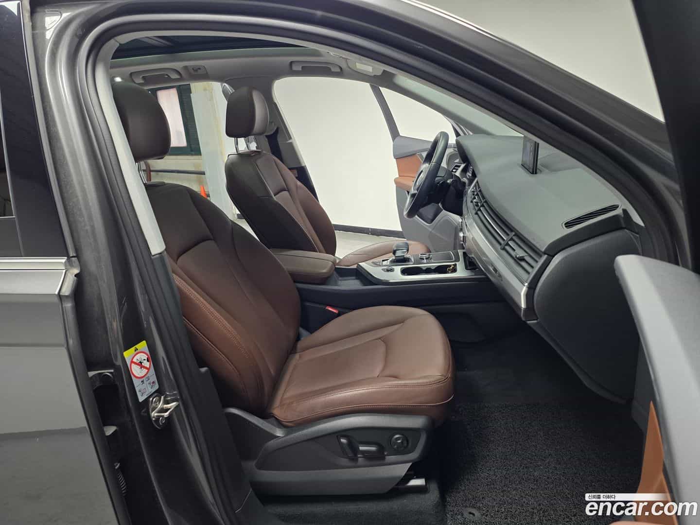 Q7 Audi 2019.8-INNER-010