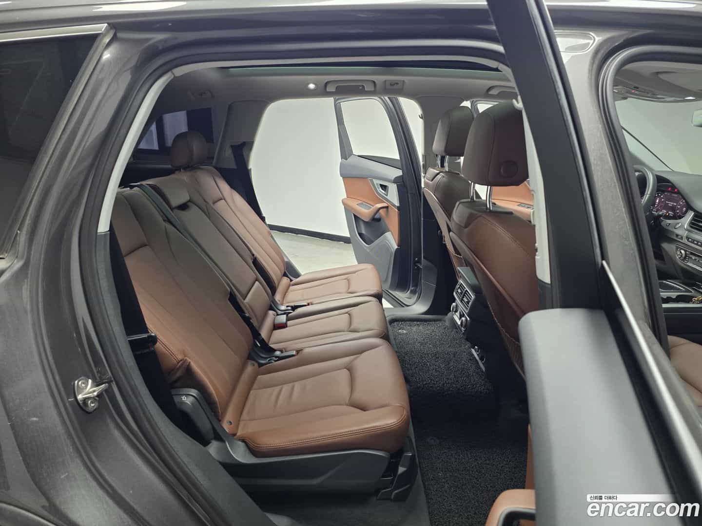 Q7 Audi 2019.8-OPTION-015