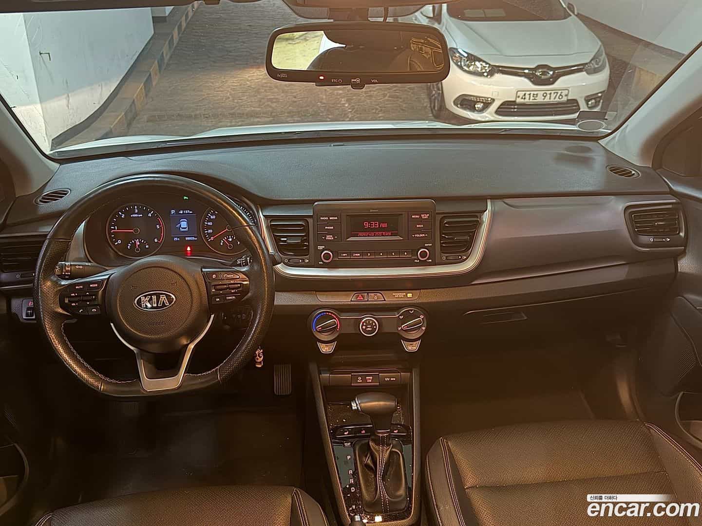 Stonic Kia 2018.5-INNER-008