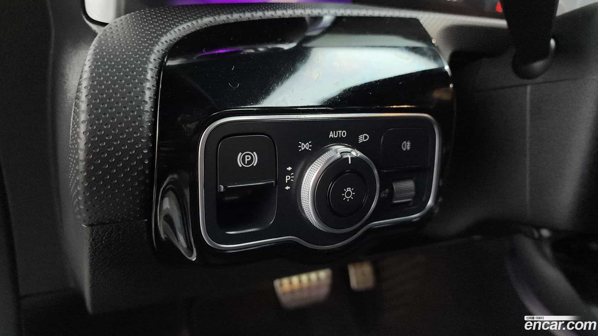 CLA-Class Mercedes-Benz 2021.9-OPTION-041