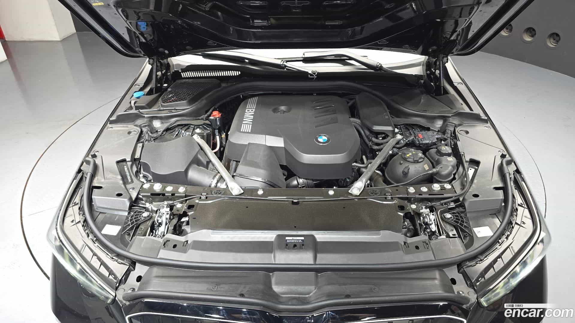 5-Series BMW 2025.11-OUTER-006