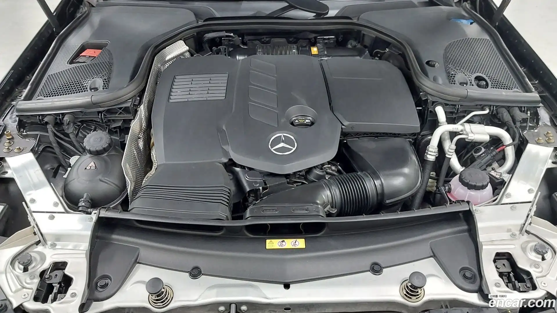 CLS-Class Mercedes-Benz 2022.11-OUTER-006