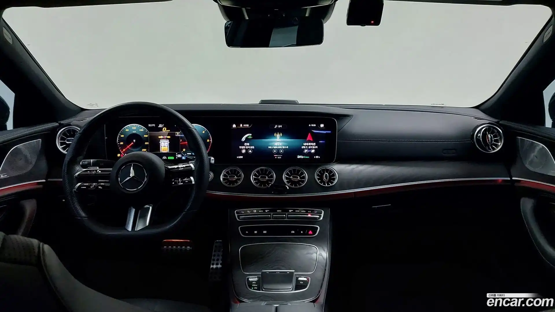 CLS-Class Mercedes-Benz 2022.11-INNER-007