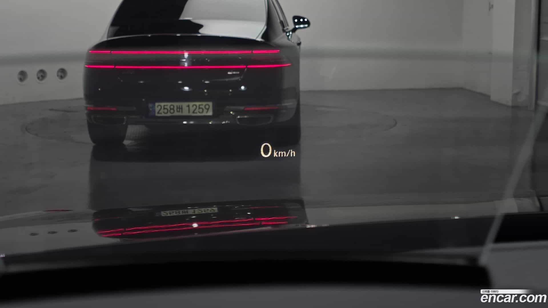 Tiguan Volkswagen 2022.10-OPTION-044