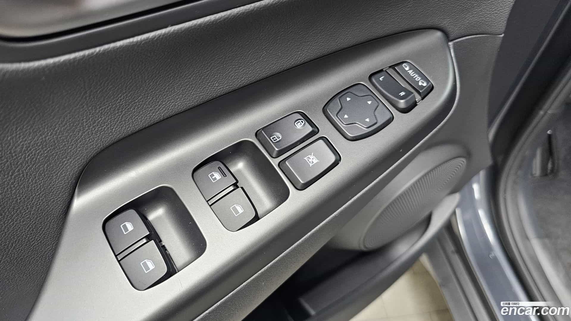 Kona Hyundai 2020.3-OPTION-041