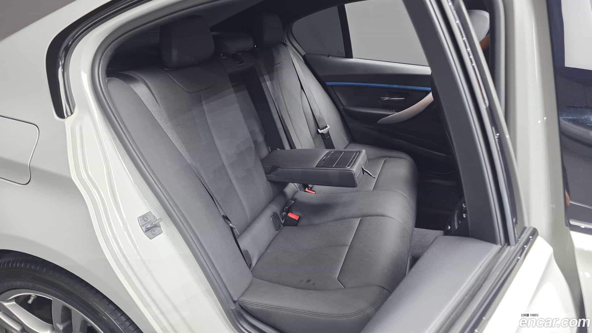 3-Series BMW 2017.5-OPTION-016