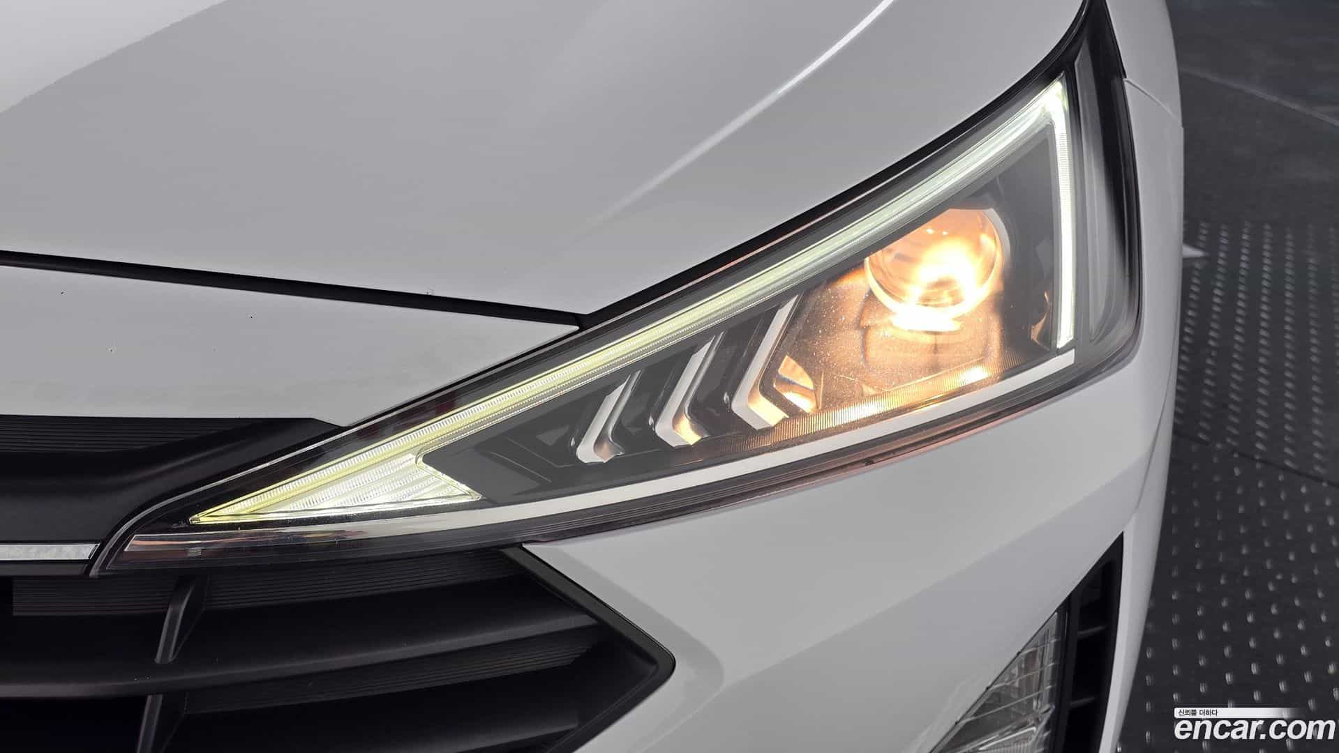 AVANTE Hyundai 2019.3-OUTER-032