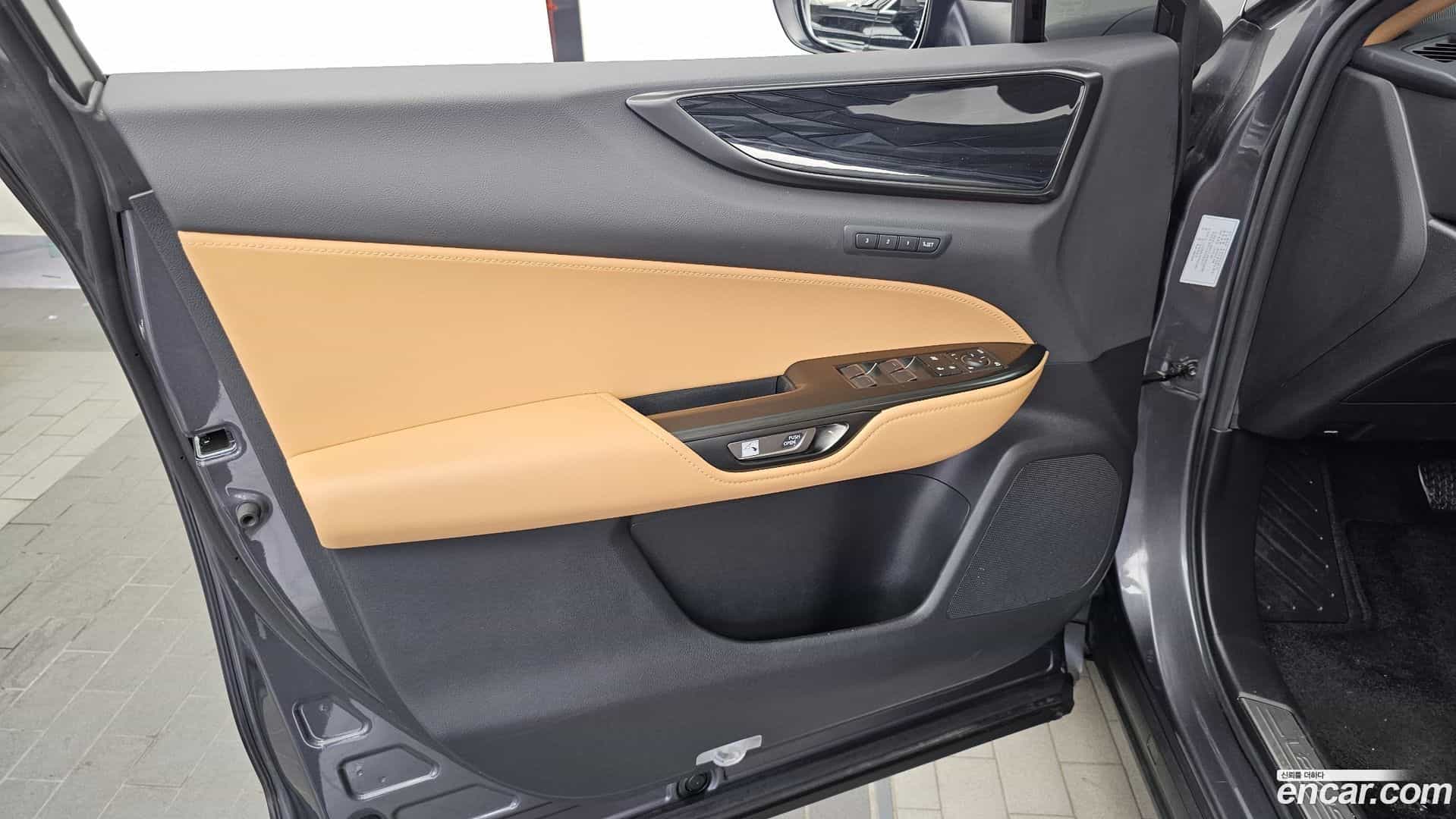 NX Lexus 2023.8-INNER-034