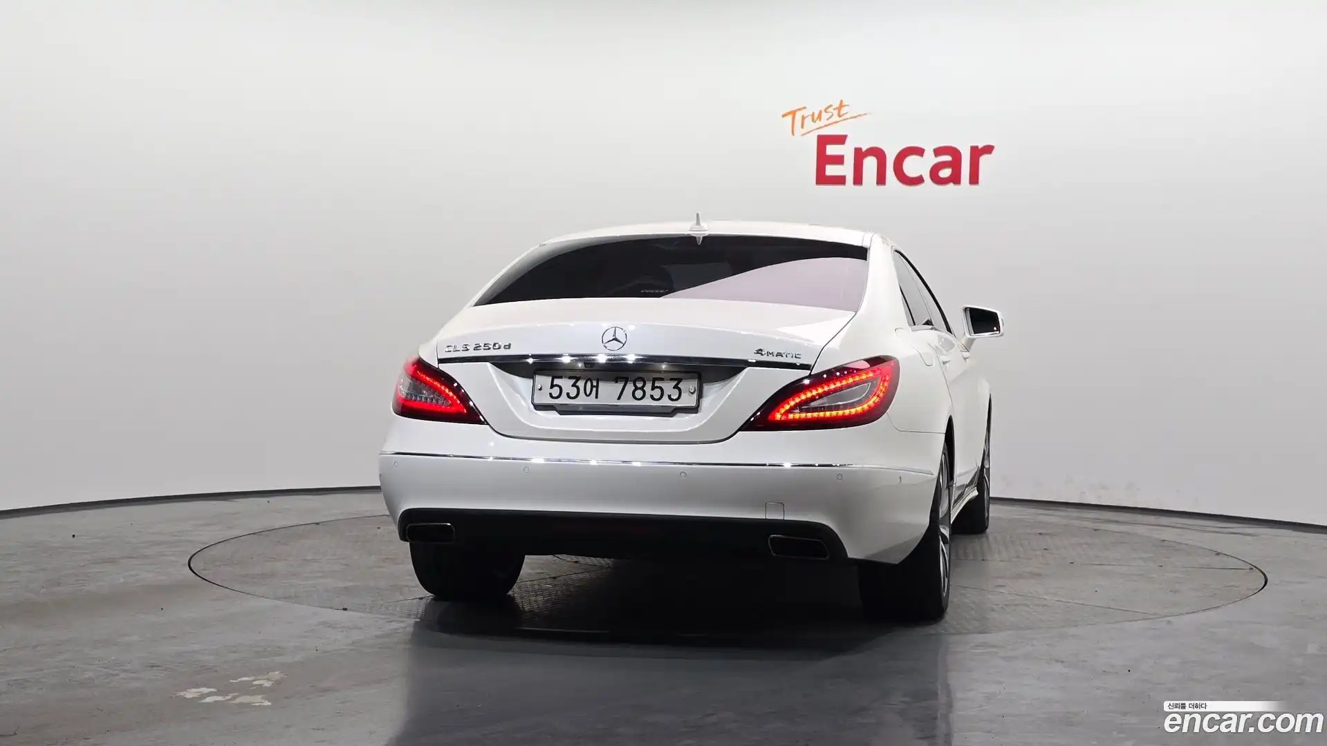 CLS-Class Mercedes-Benz 2015.8-OUTER-004