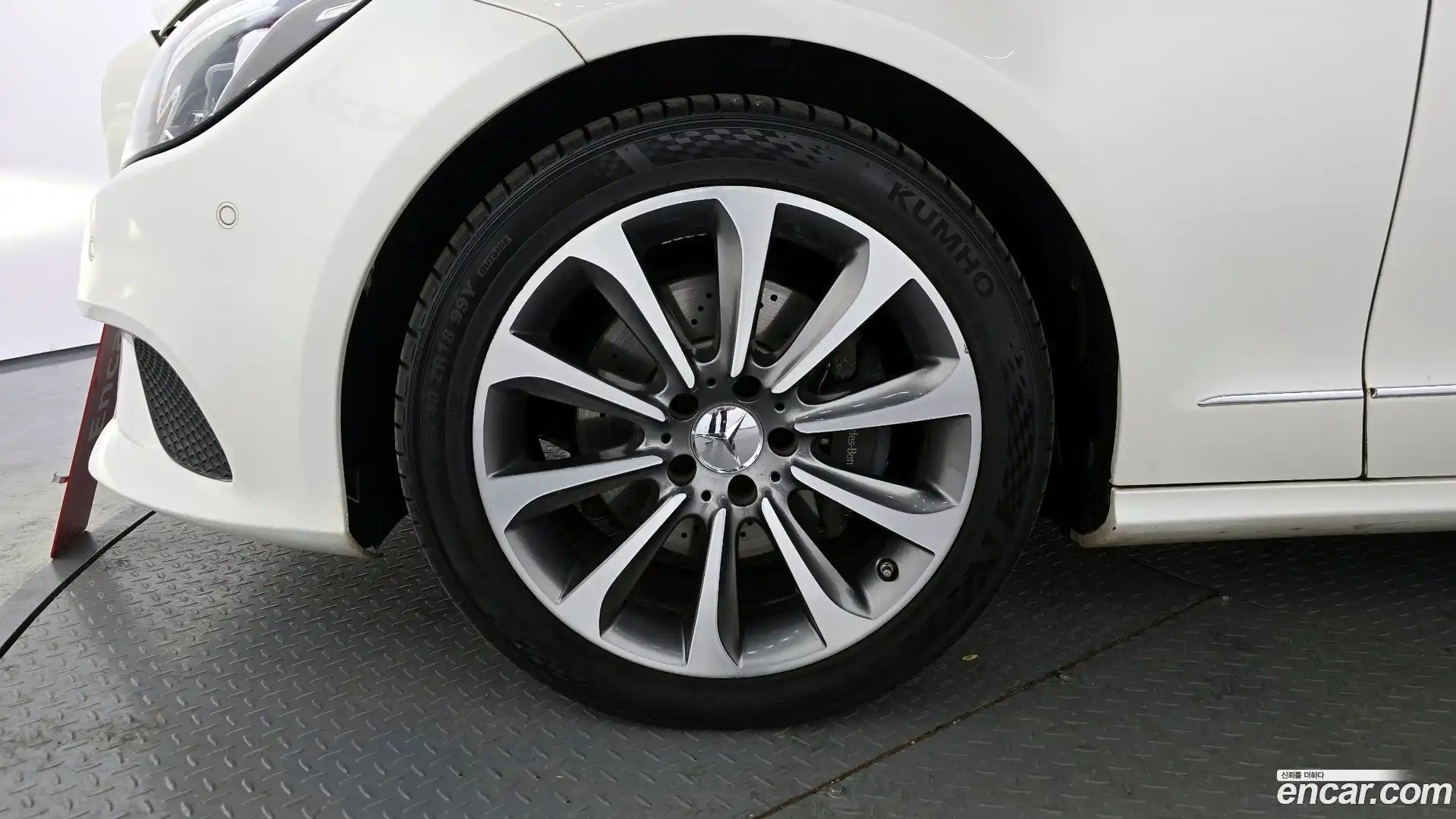CLS-Class Mercedes-Benz 2015.8-OUTER-005