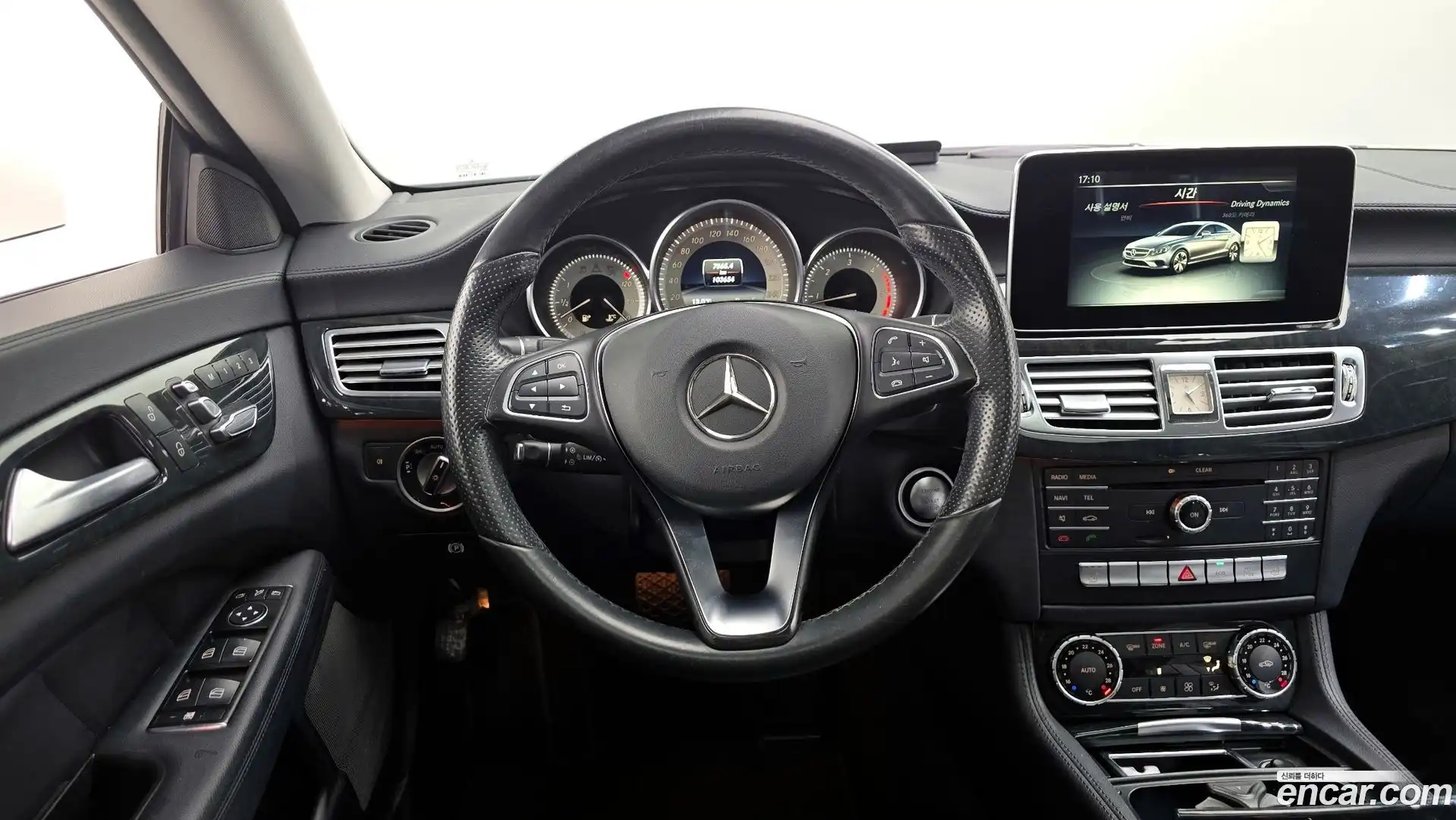 CLS-Class Mercedes-Benz 2015.8-OPTION-017