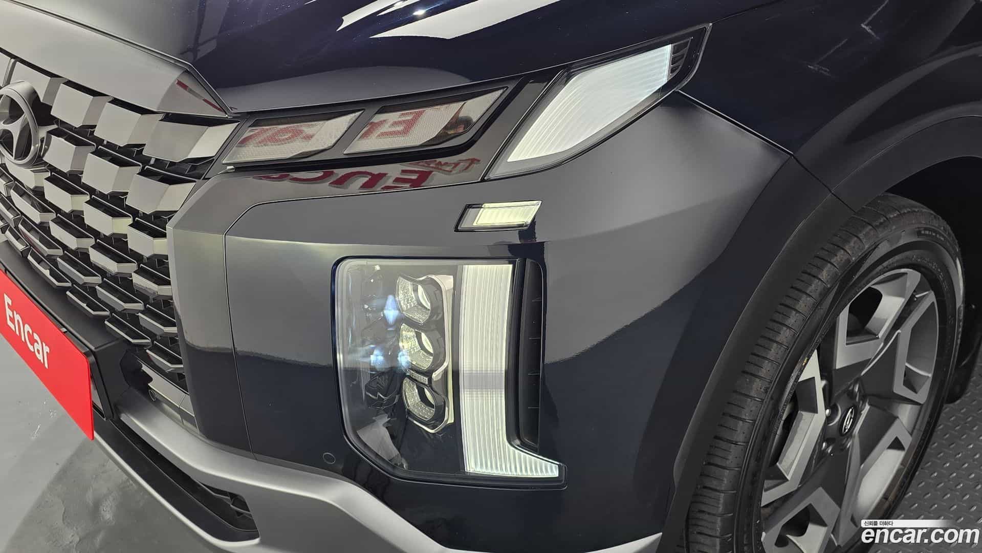 Palisade Hyundai 2024.0-OUTER-032