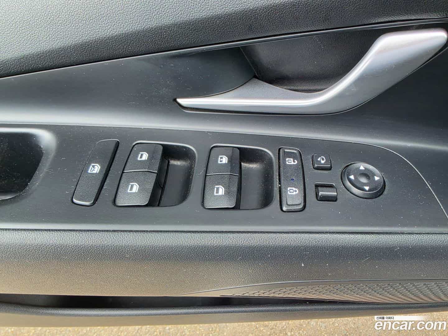 AVANTE Hyundai 2021.11-INNER-008