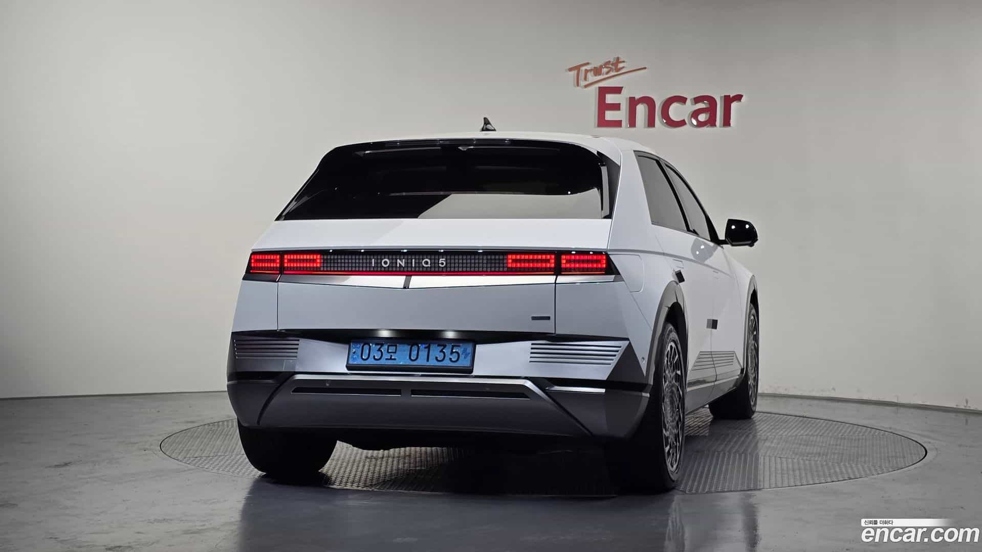 Ioniq5 Hyundai 2022.1-OUTER-004