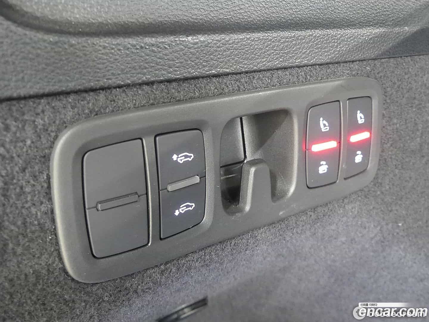 Q7 Audi 2023.4-OPTION-016