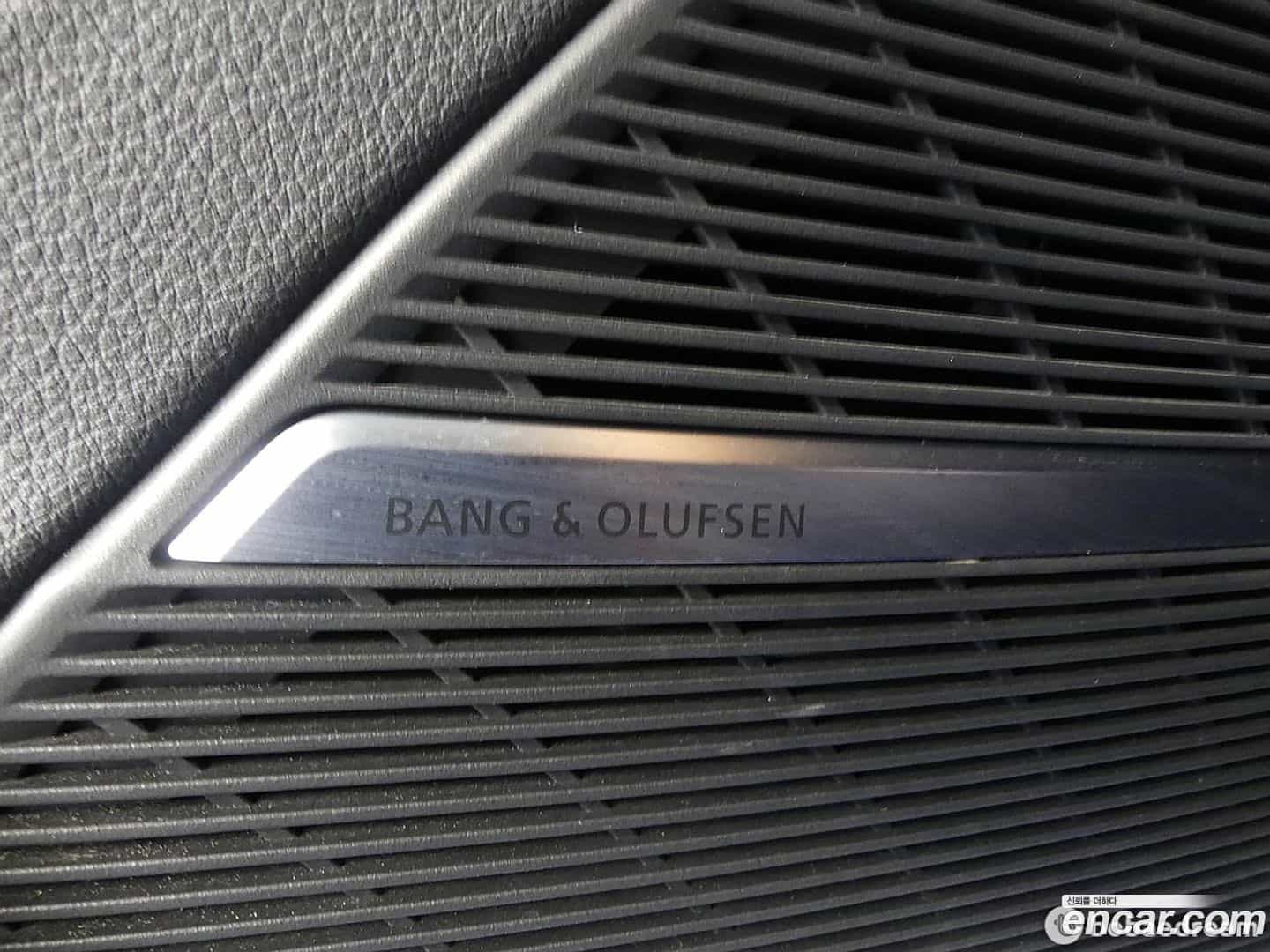 Q7 Audi 2023.4-OPTION-022