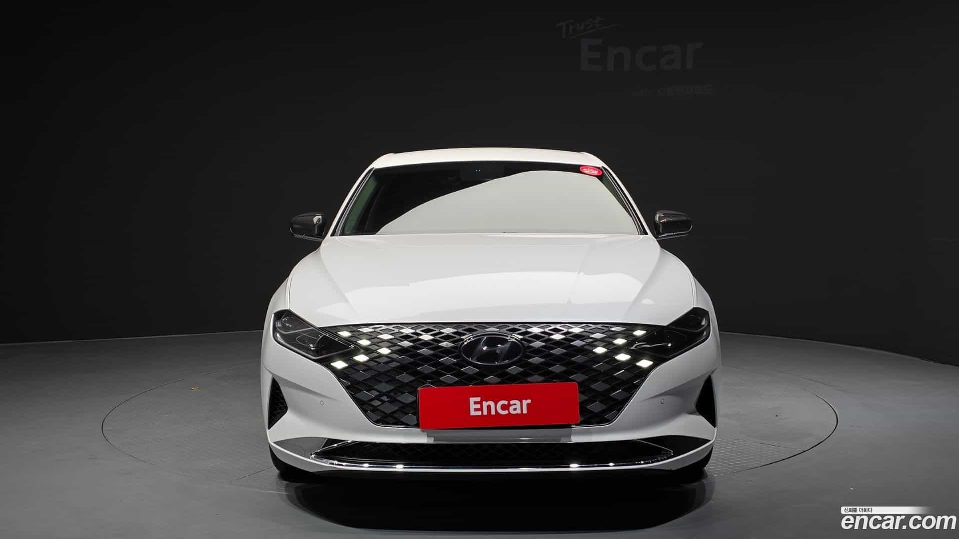Grandeur Hyundai 2022.4-OUTER-003
