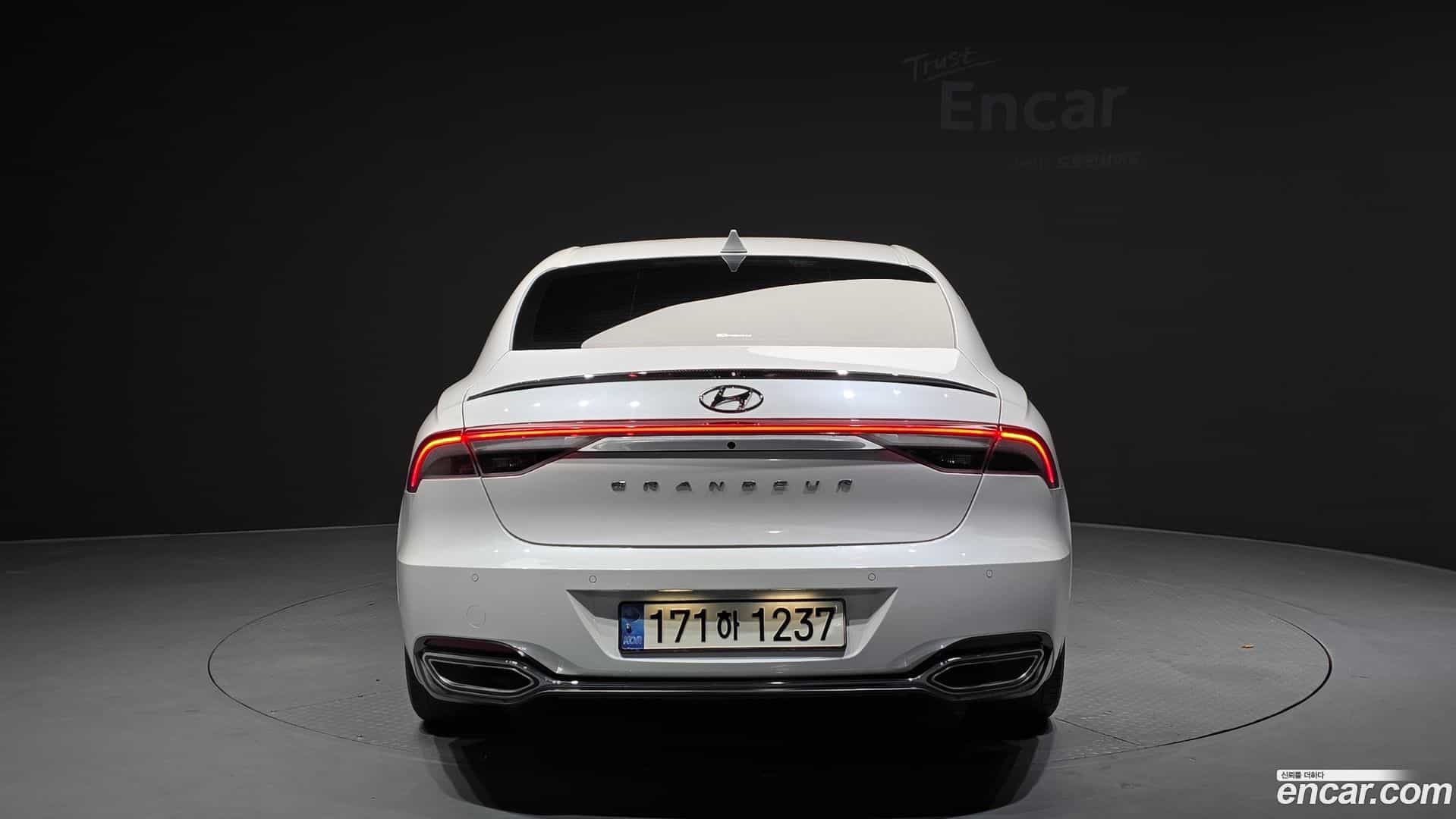 Grandeur Hyundai 2022.4-OUTER-004