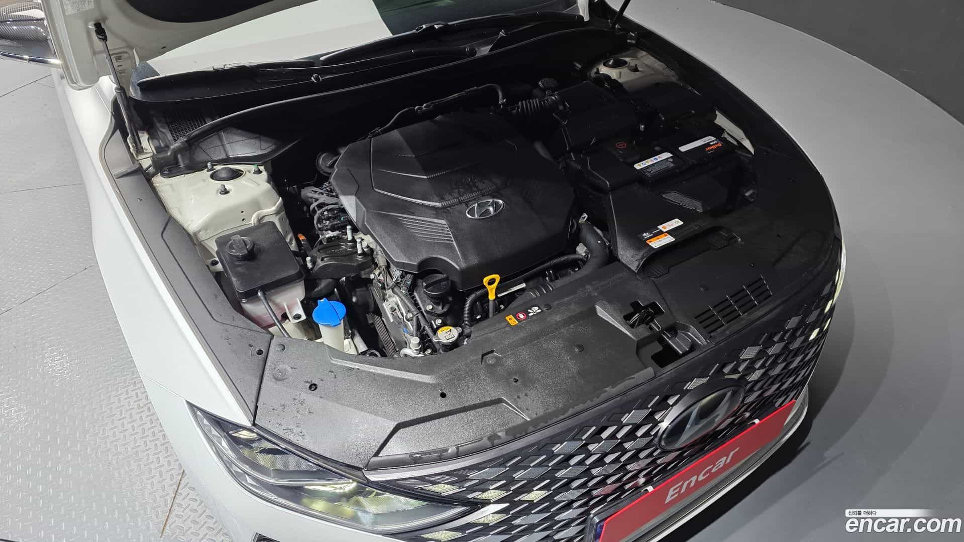 Grandeur Hyundai 2022.4-OUTER-006