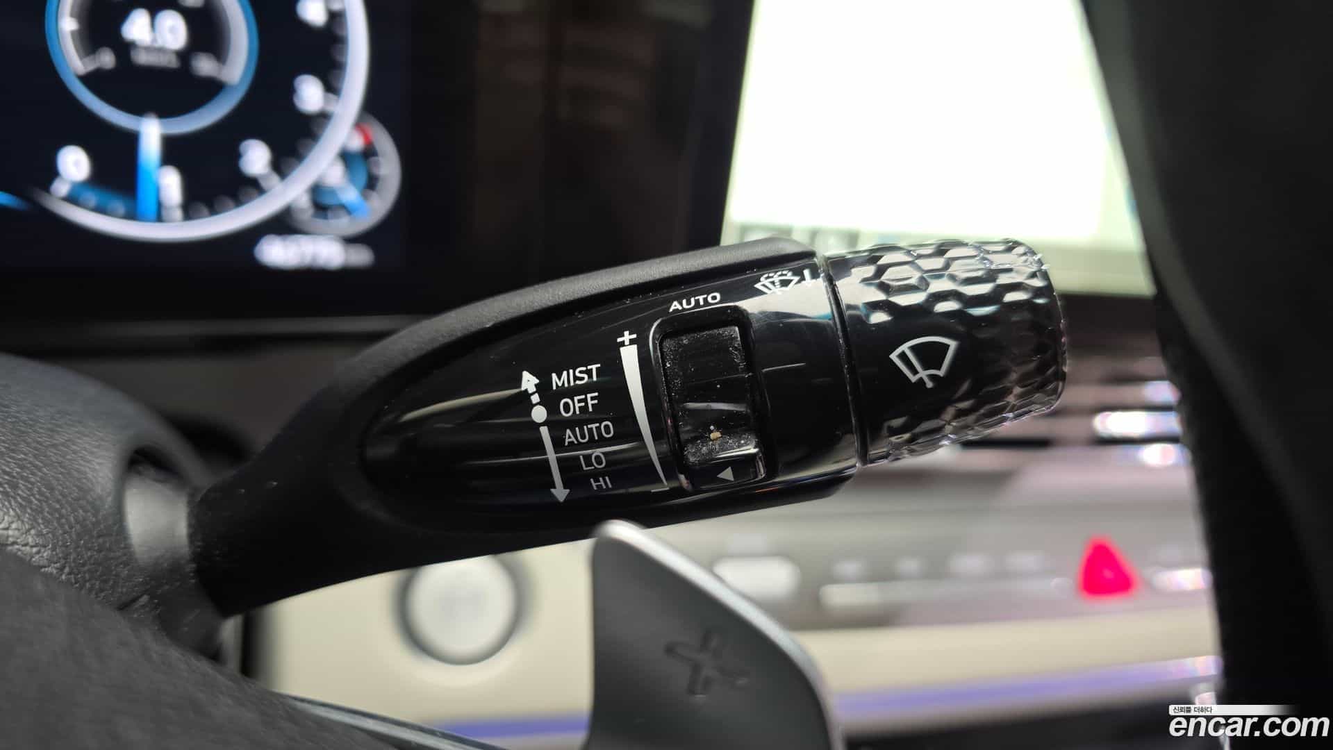 Grandeur Hyundai 2022.4-OPTION-024