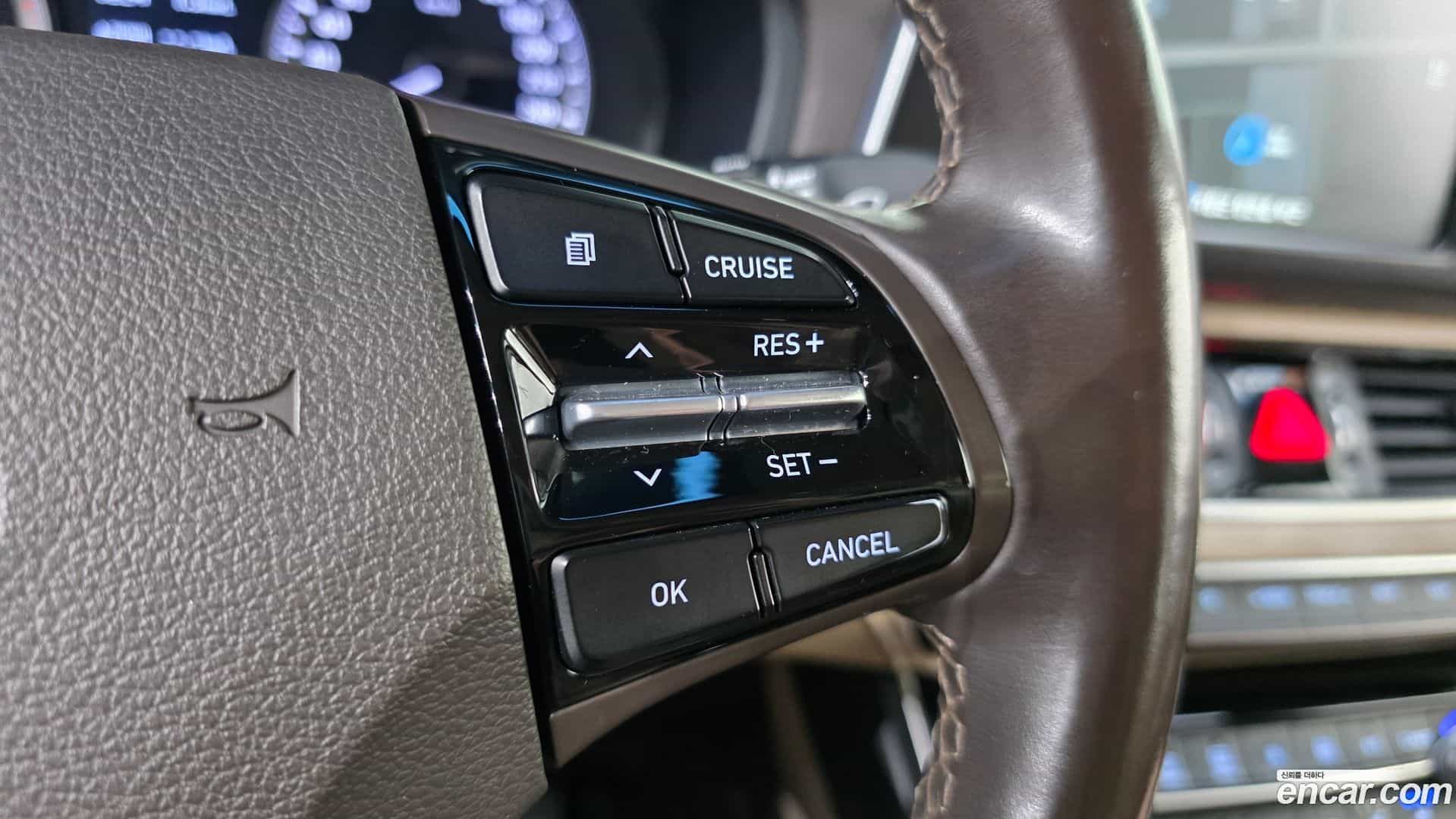 Grandeur Hyundai 2018.0-OPTION-022