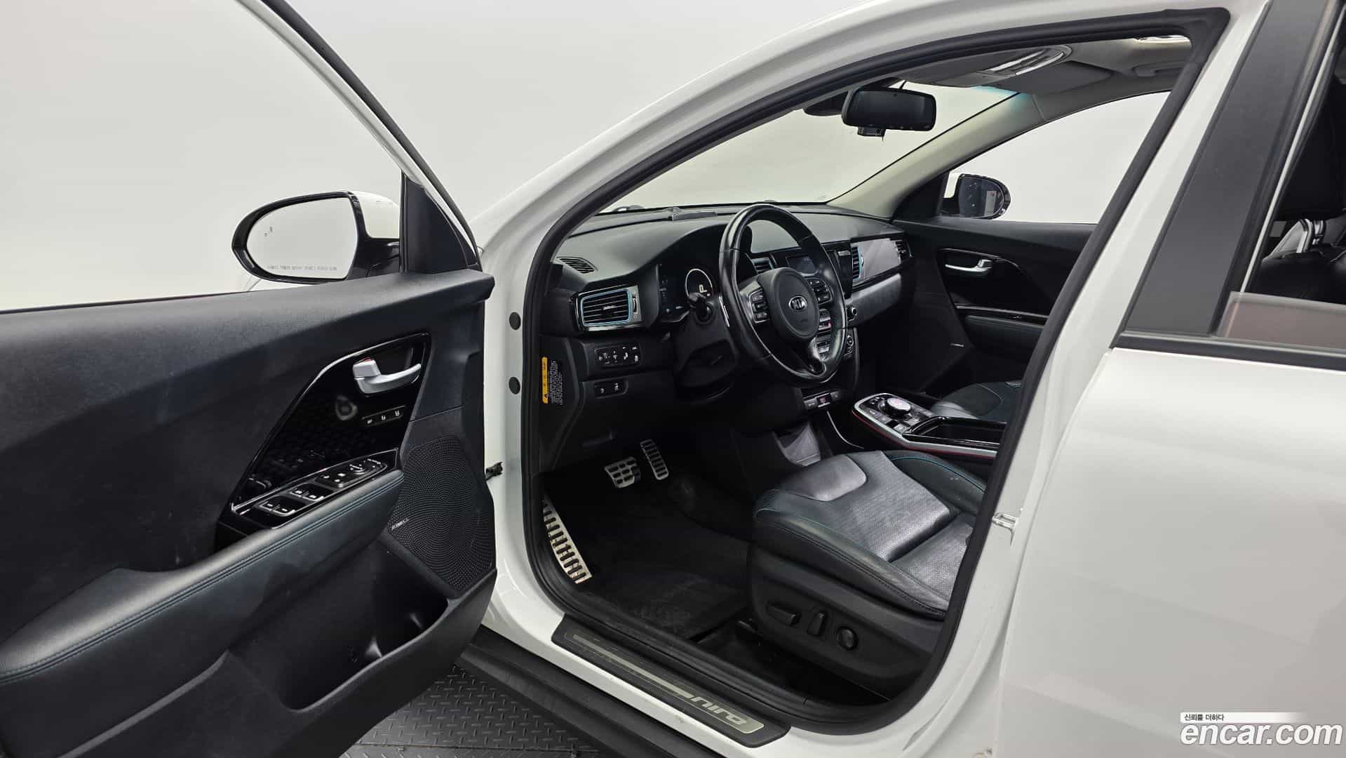Niro Kia 2020.4-INNER-010