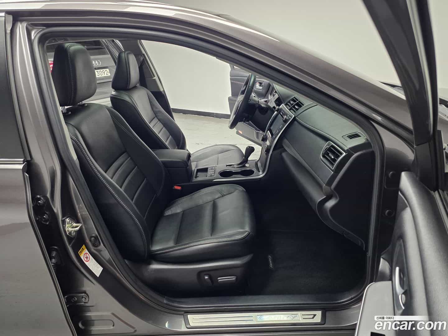 Camry Toyota 2017.4-OPTION-015