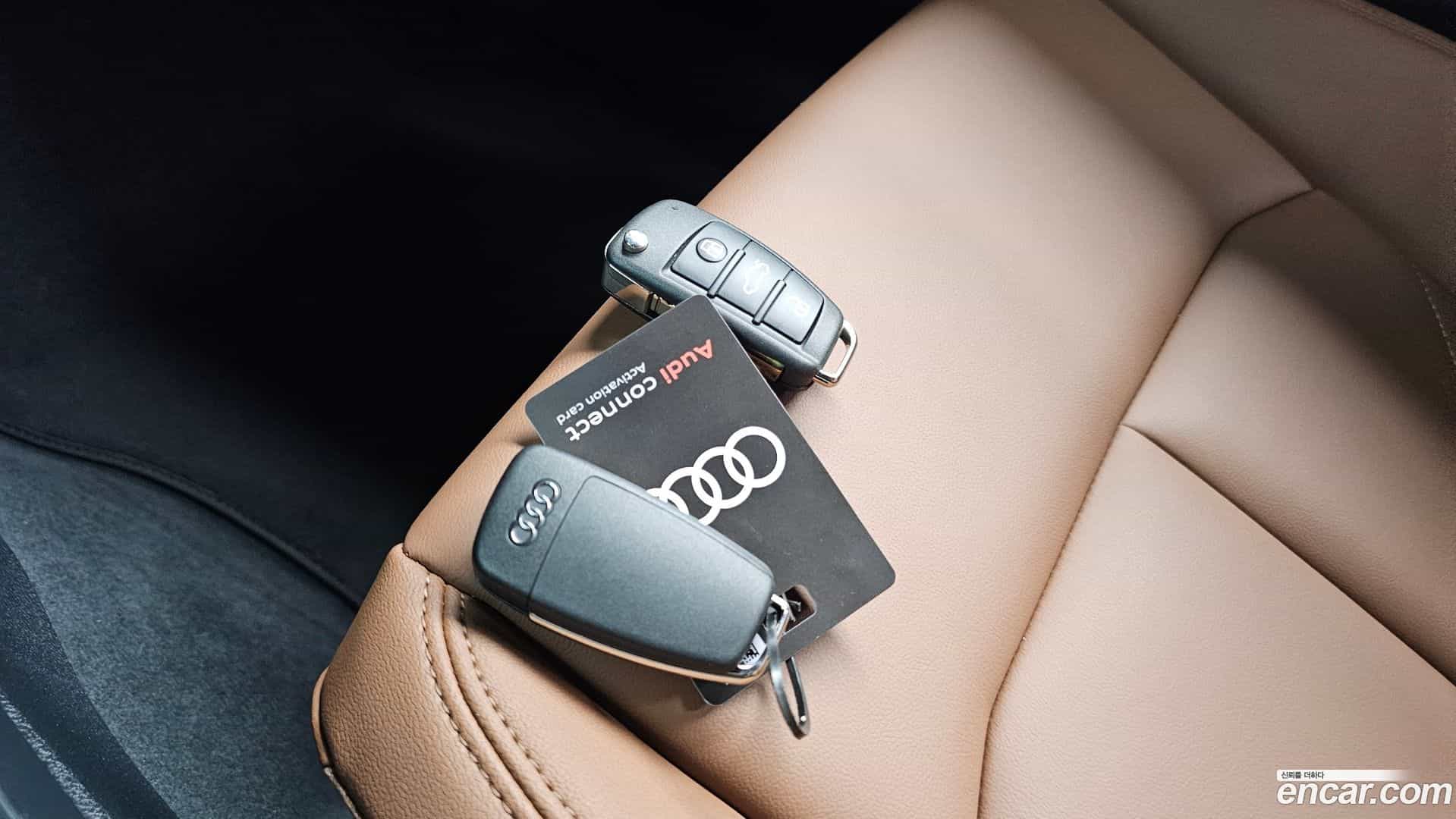 Q3 Audi 2025.7-OPTION-019