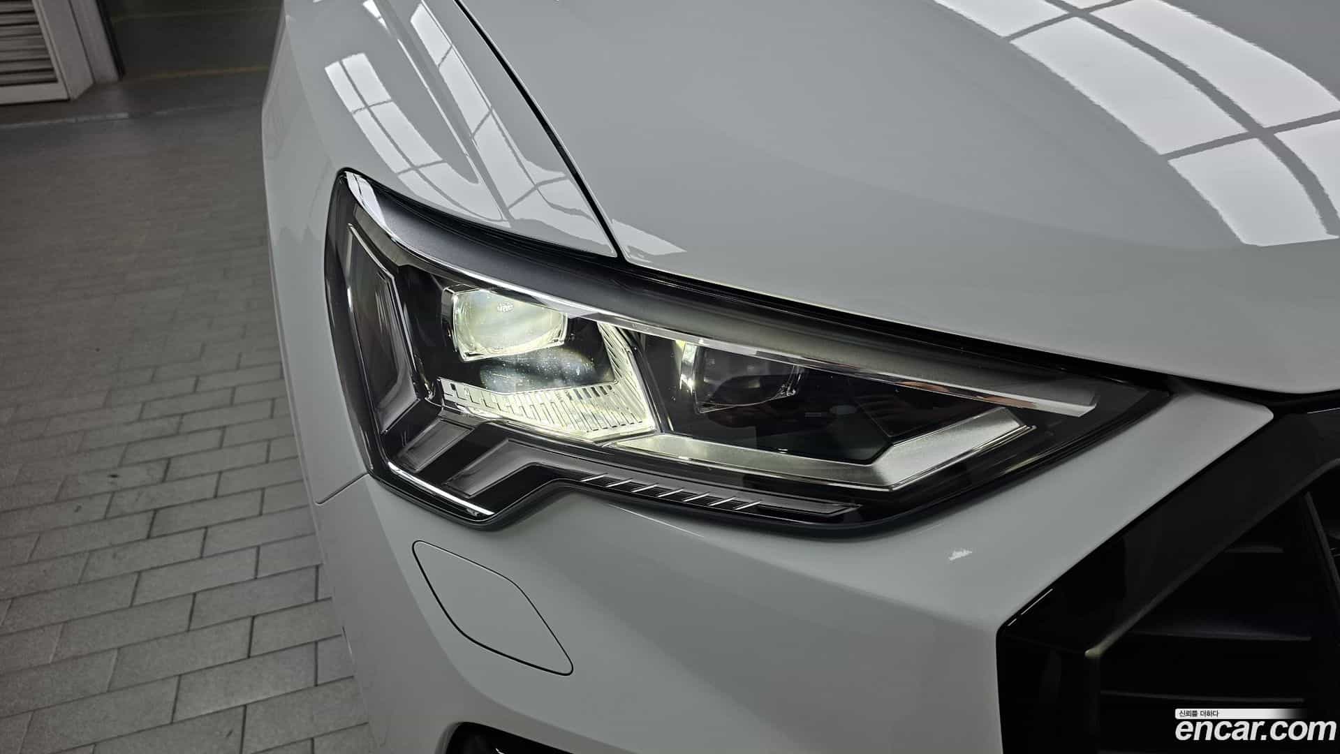 Q3 Audi 2025.7-OUTER-032