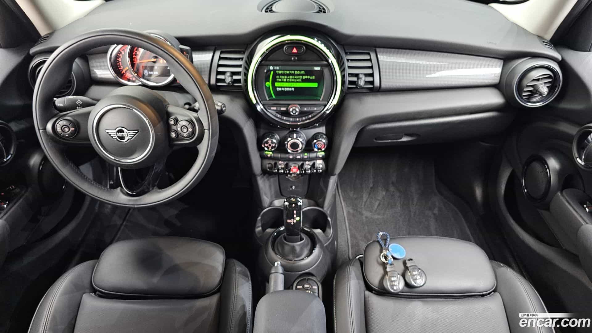 Cooper Mini 2021.4-INNER-007