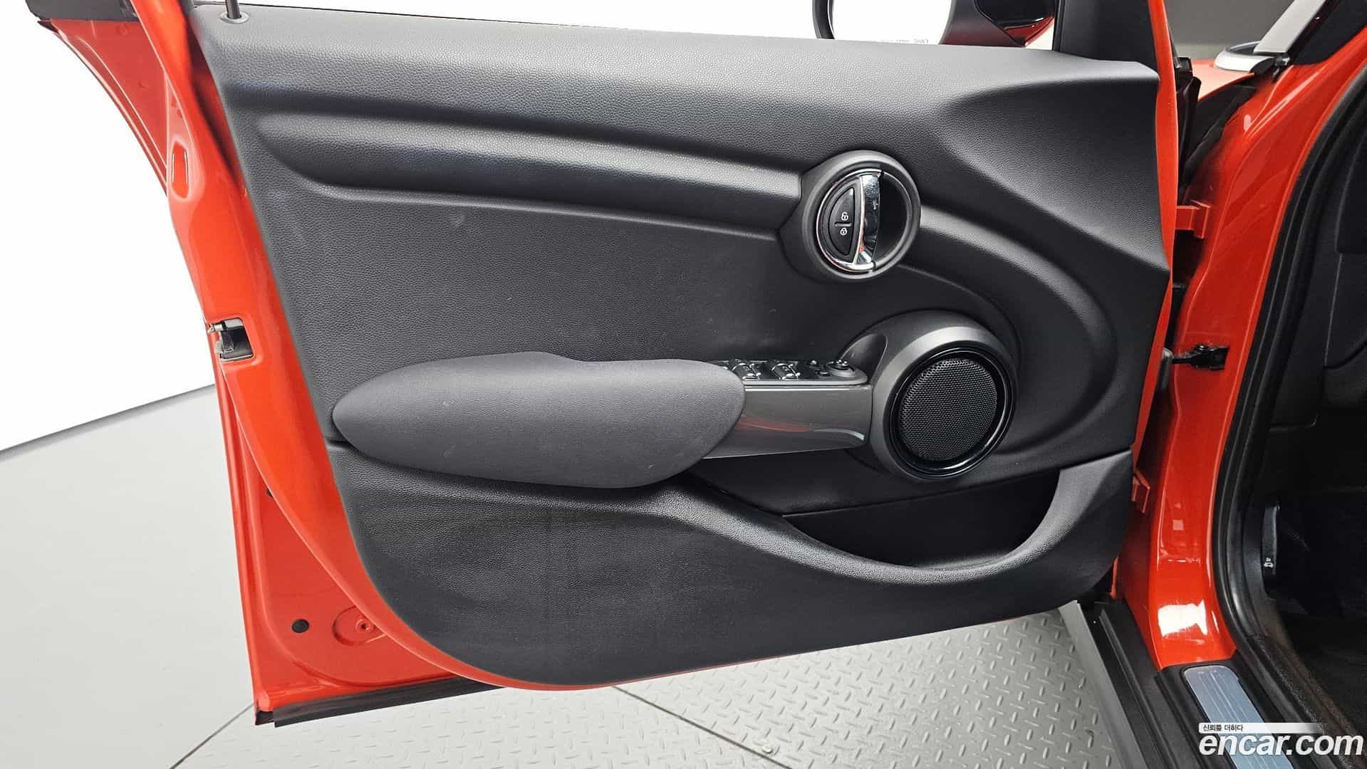 Cooper Mini 2021.4-INNER-034