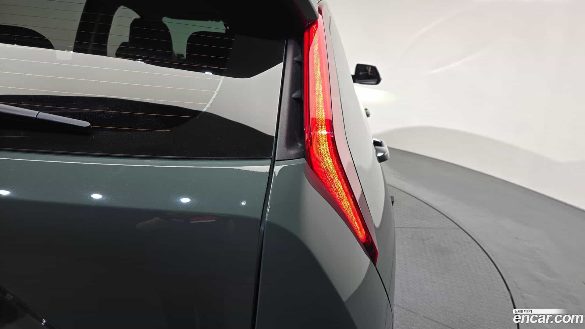 Niro Kia 2022.0-OUTER-033