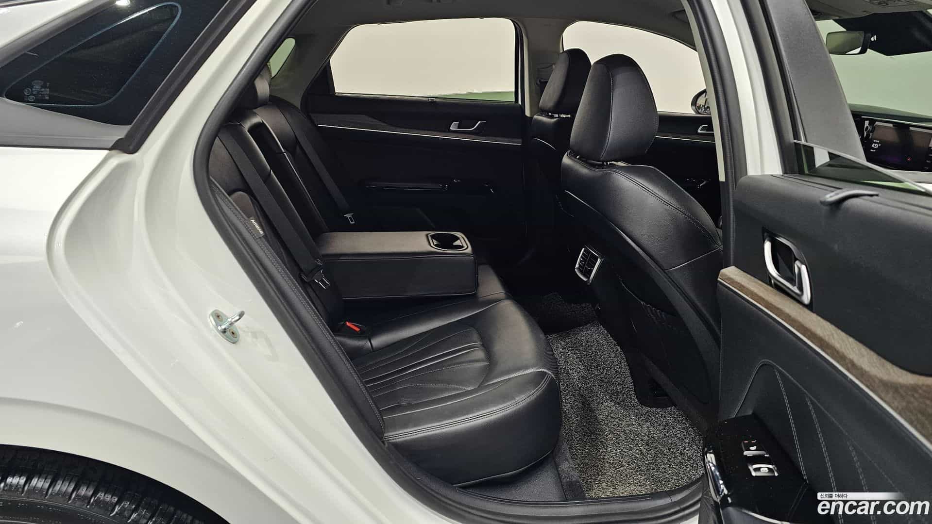 K5 Kia 2021.1-OPTION-015
