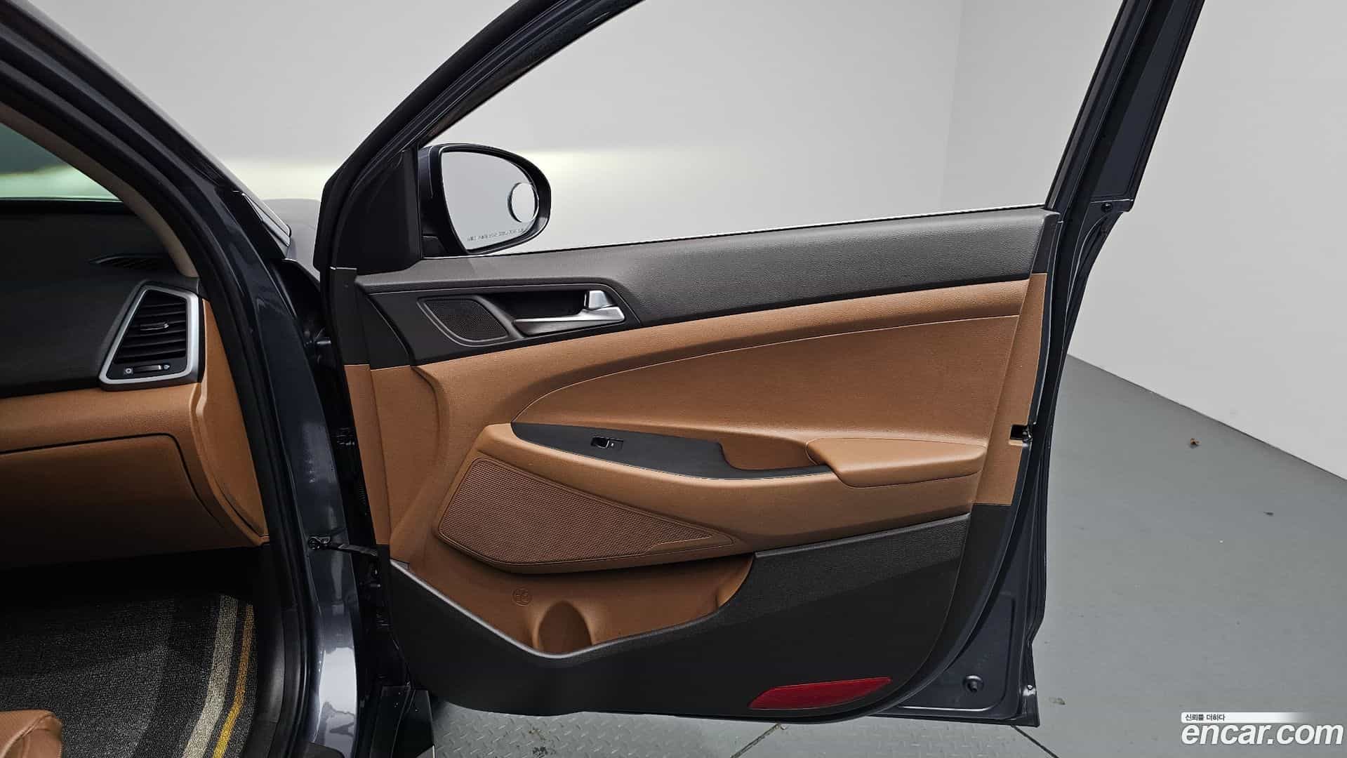 Tucson Hyundai 2016.8-INNER-034