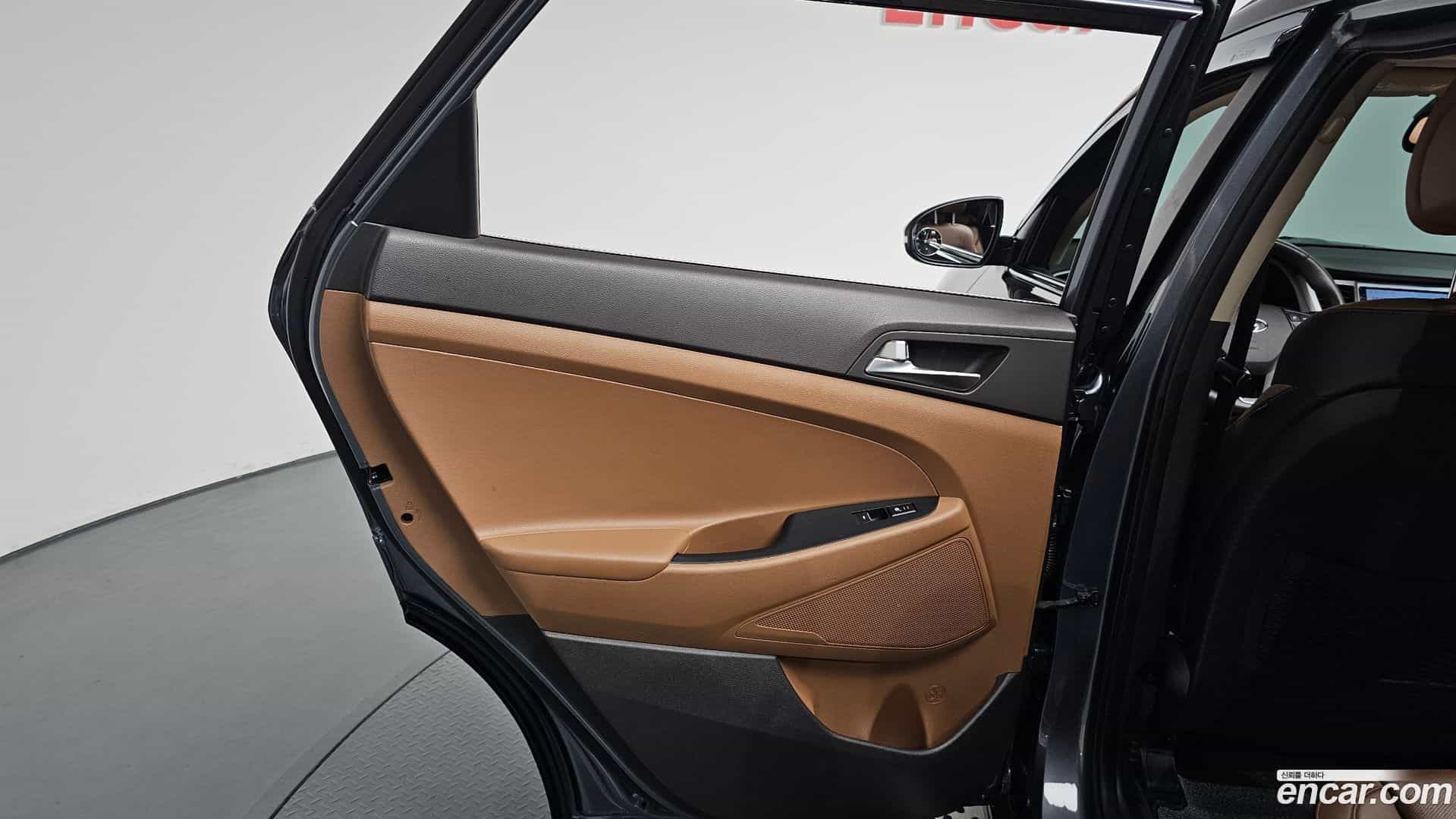 Tucson Hyundai 2016.8-INNER-035