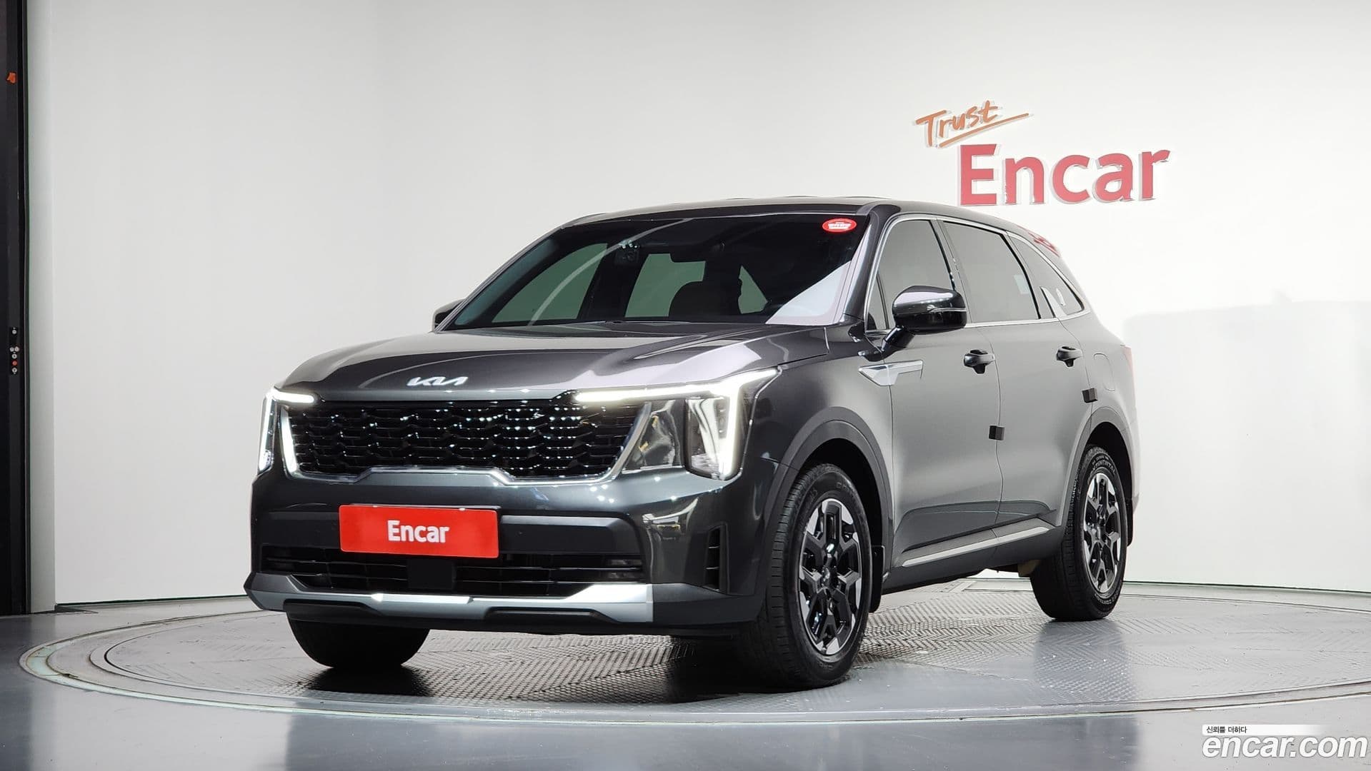 Main__Slider__Photo:Sorento Kia 2023.8-0