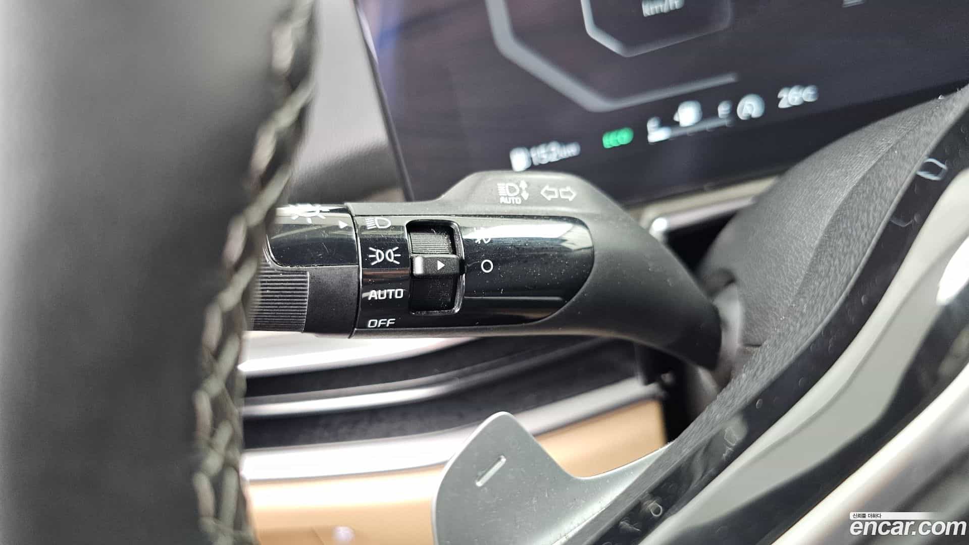 Sorento Kia 2023.8-OPTION-043