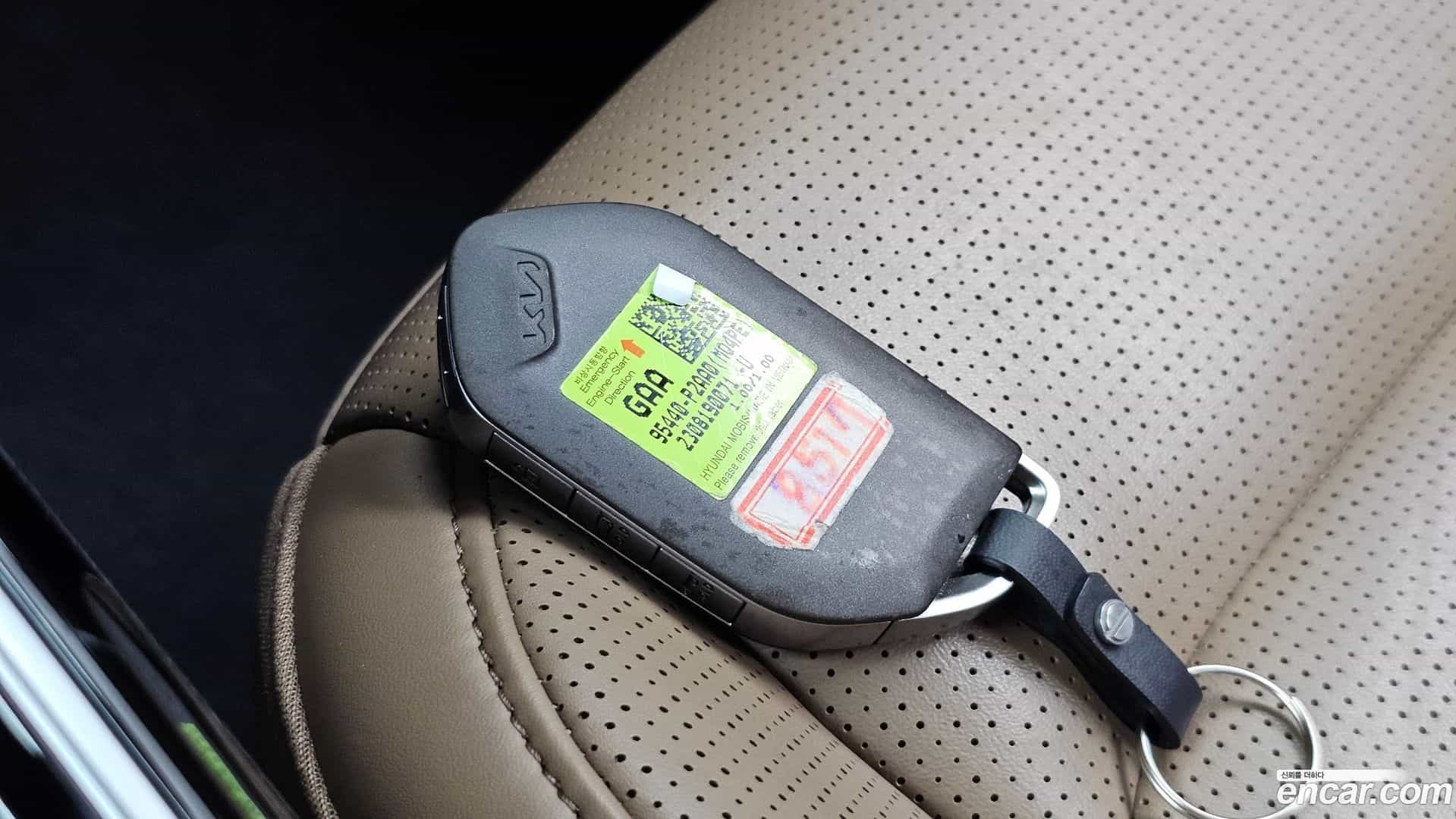 Sorento Kia 2023.8-OPTION-044