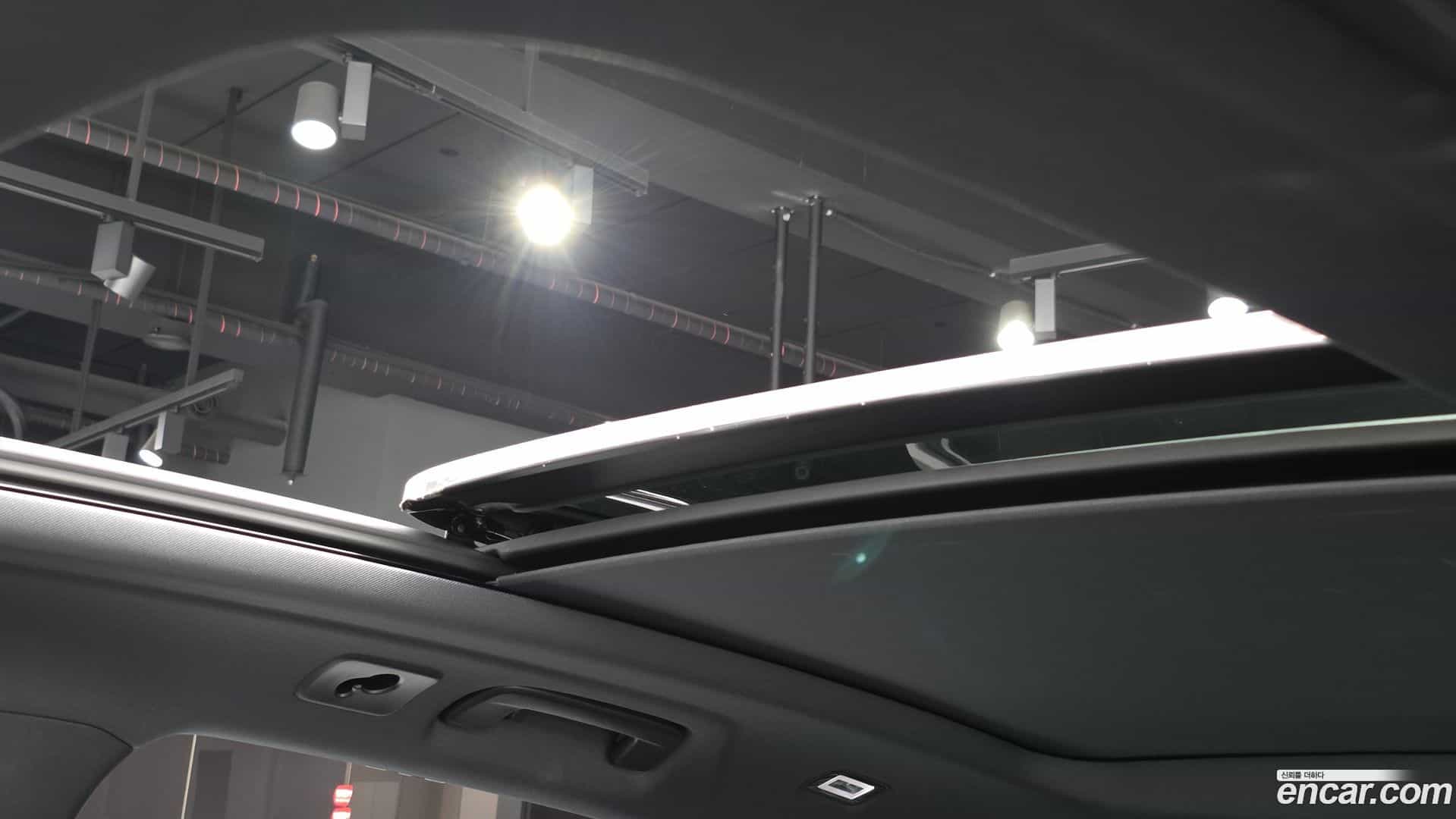 Q5 Audi 2025.5-OPTION-023