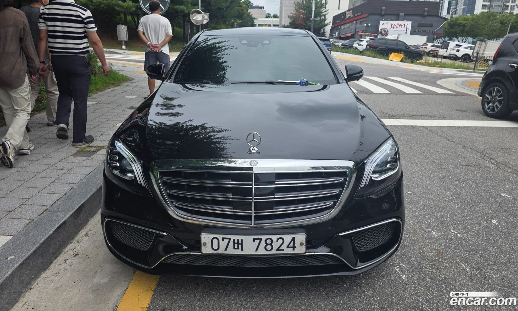Main__Slider__Photo:S-Class Mercedes-Benz 2015.3-0