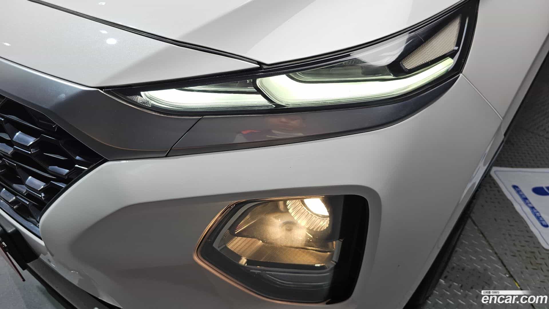 Santafe Hyundai 2020.5-OUTER-032