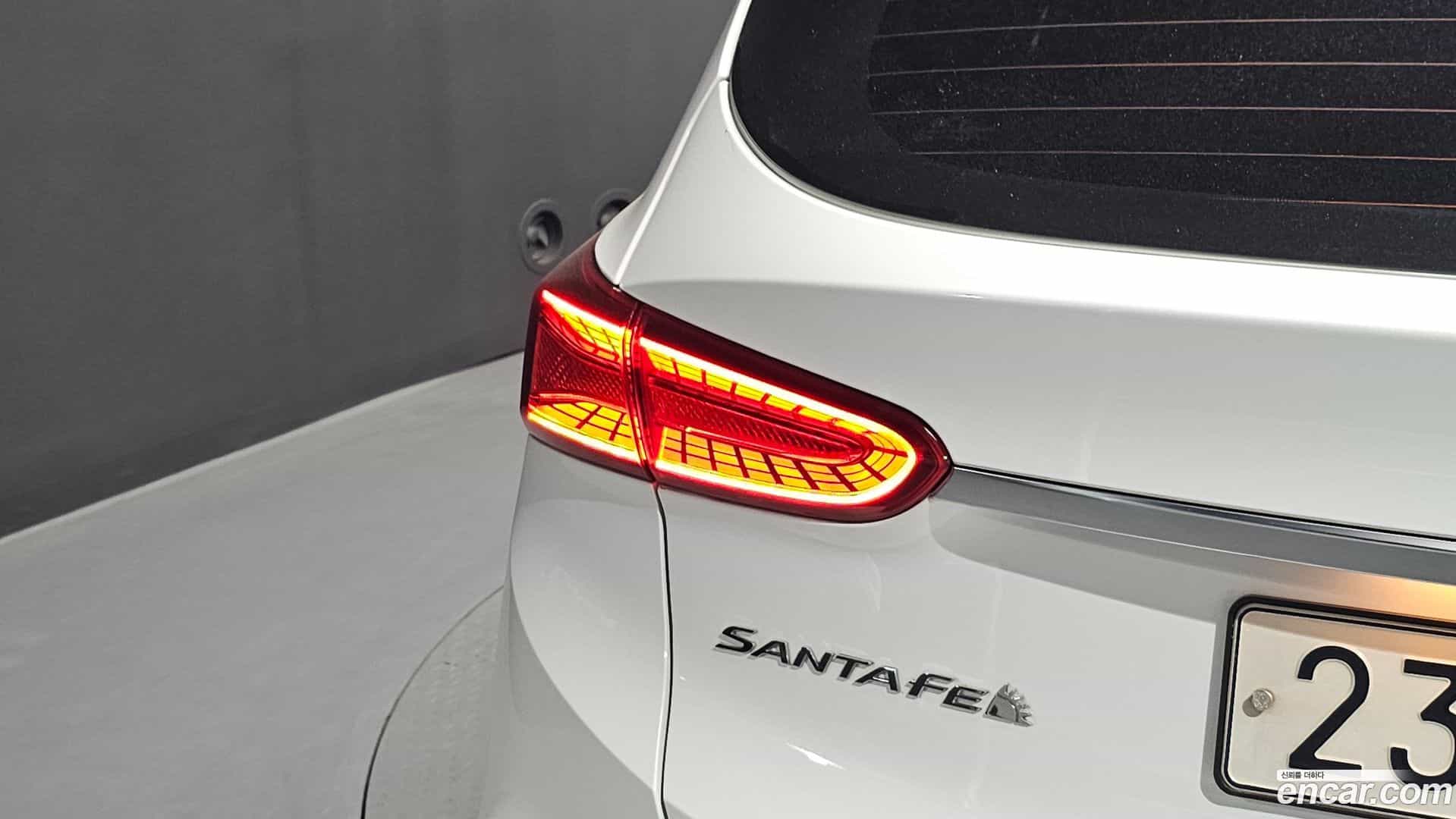 Santafe Hyundai 2020.5-OUTER-033