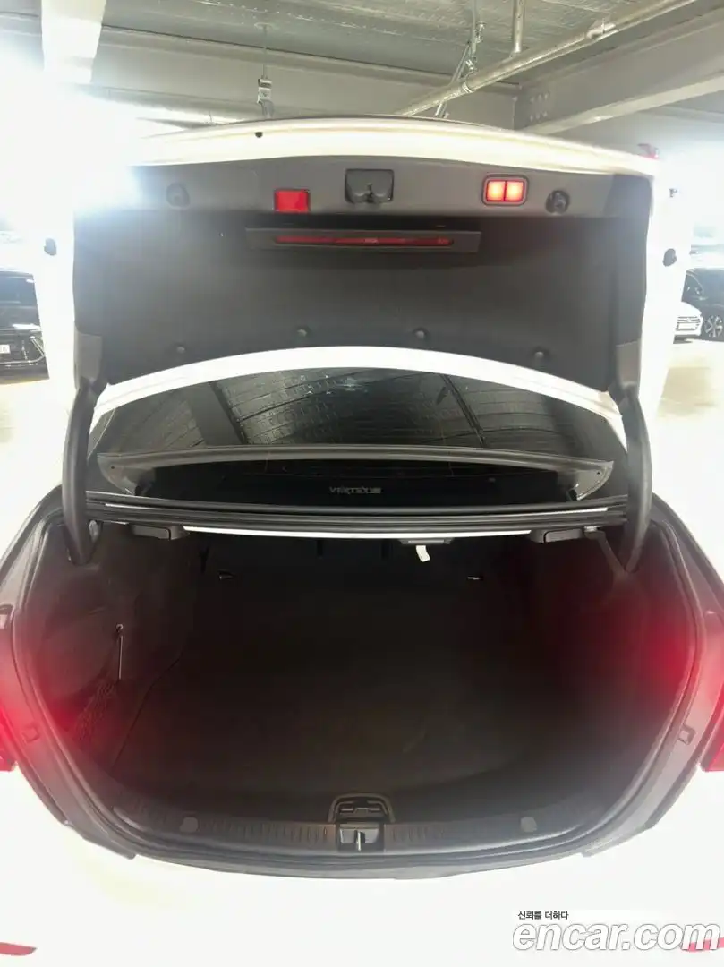 E-Class Mercedes-Benz 2022.5-OUTER-005