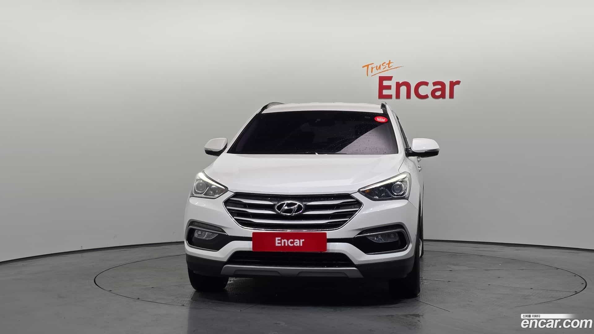 Santafe Hyundai 2016.2-OUTER-003