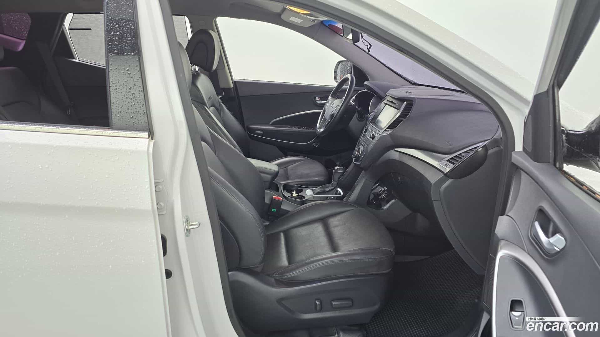 Santafe Hyundai 2016.2-OPTION-015