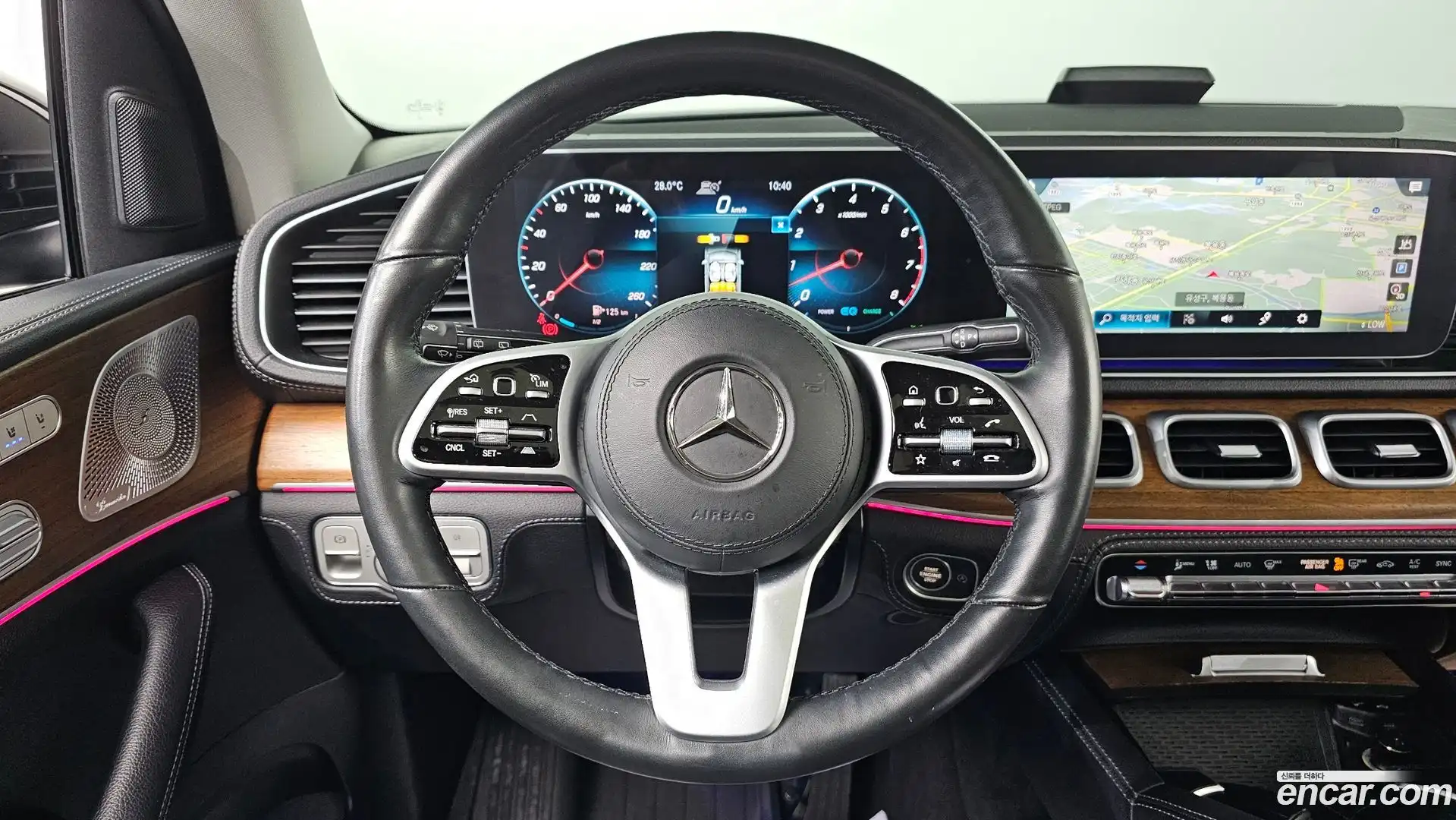 GLE-Class Mercedes-Benz 2020.10-OPTION-018
