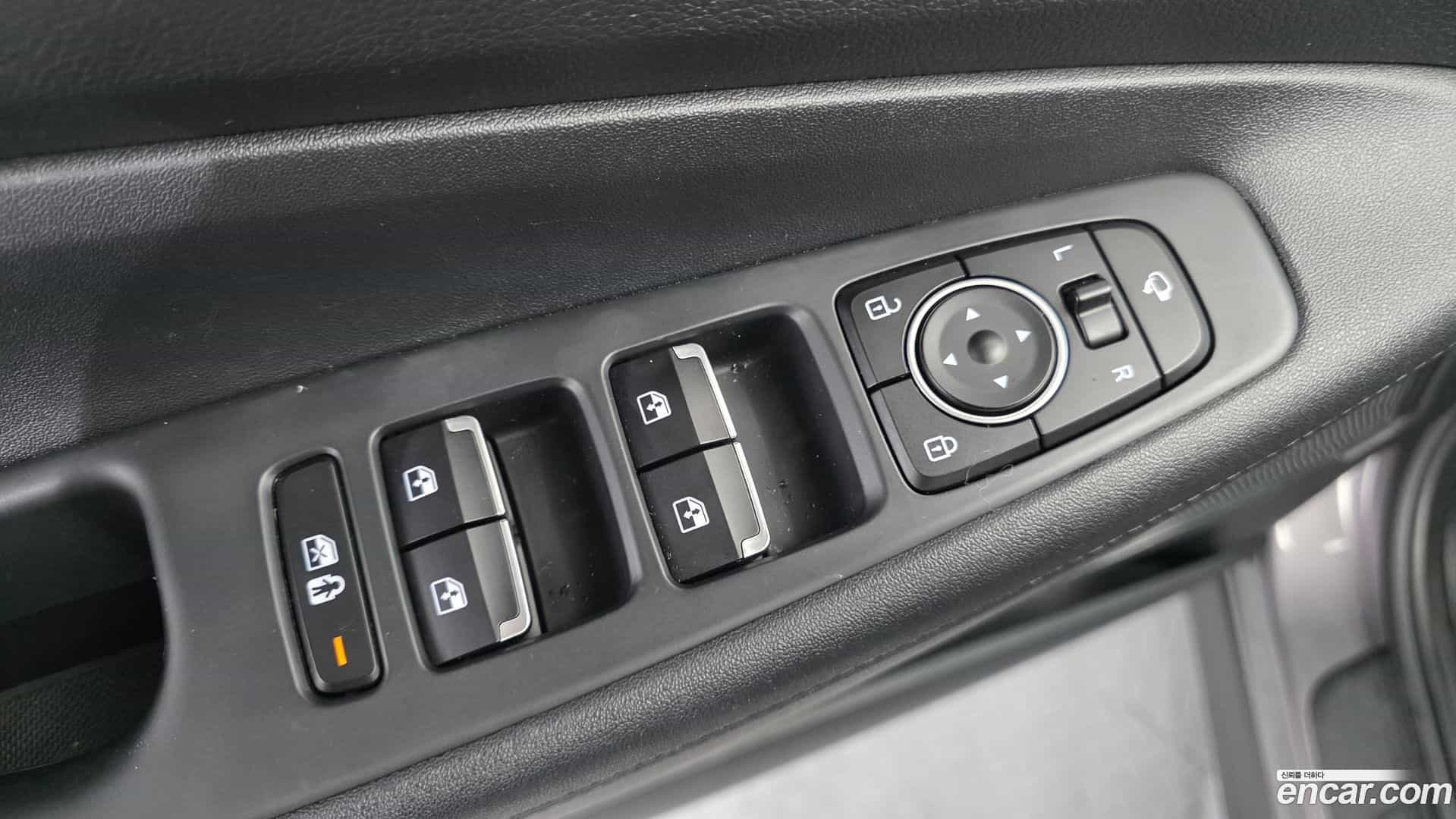 Santafe Hyundai 2022.9-OPTION-047