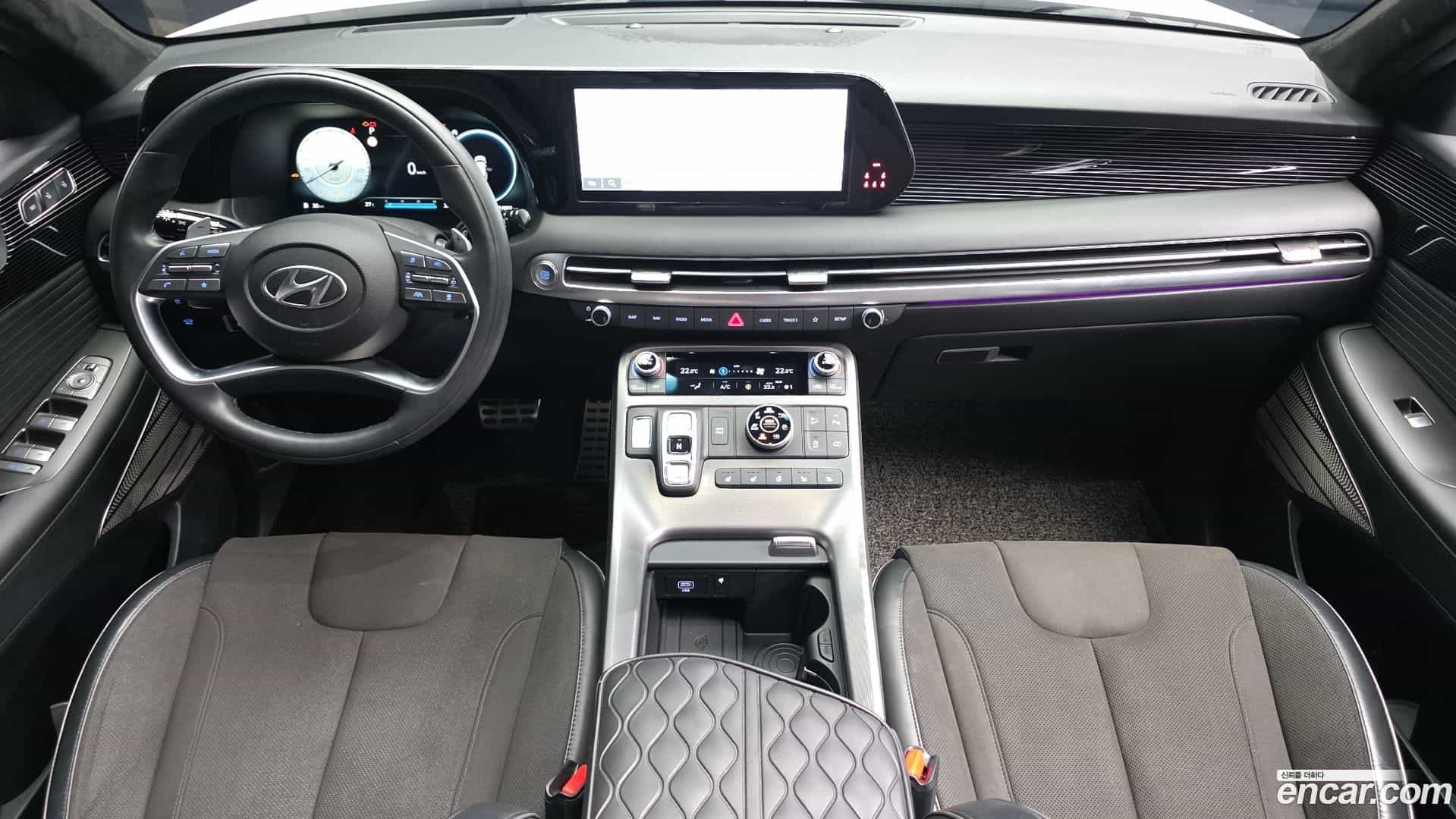 Palisade Hyundai 2024.1-INNER-007